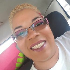 Meet your Posher, Tracey